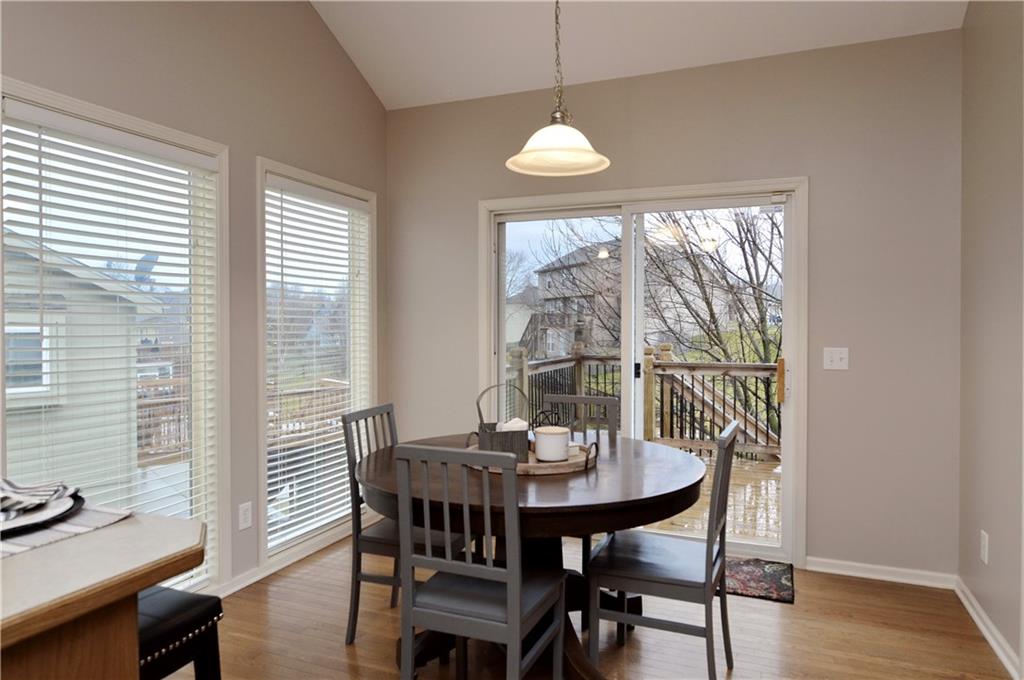 964 Wellington Way Liberty, MO 64068 - Photo 11 of 44