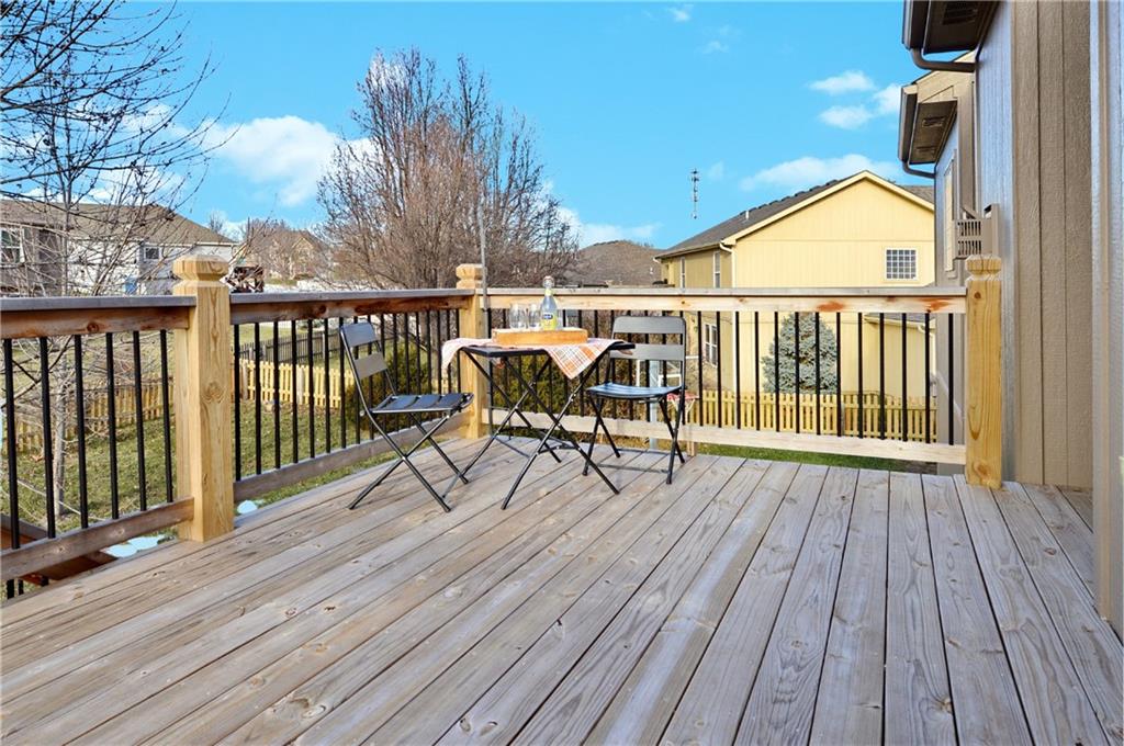 964 Wellington Way Liberty, MO 64068 - Photo 36 of 44