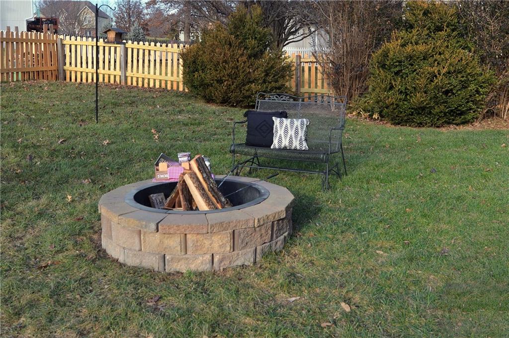 964 Wellington Way Liberty, MO 64068 - Photo 39 of 44