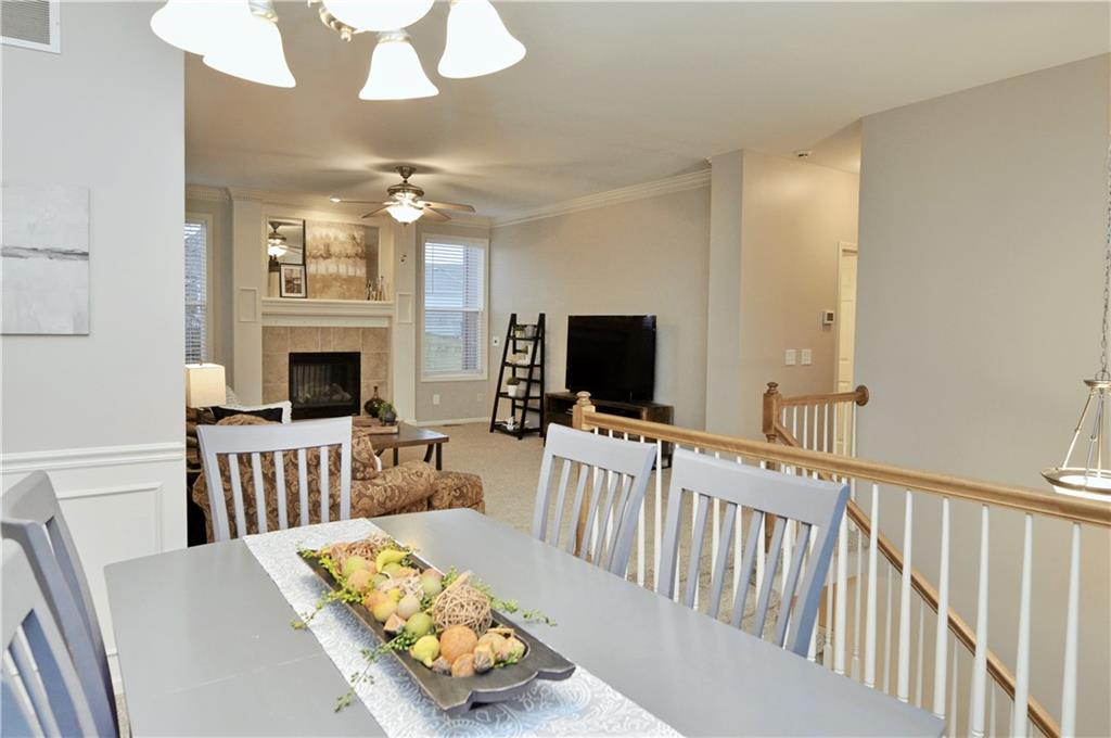 964 Wellington Way Liberty, MO 64068 - Photo 5 of 44