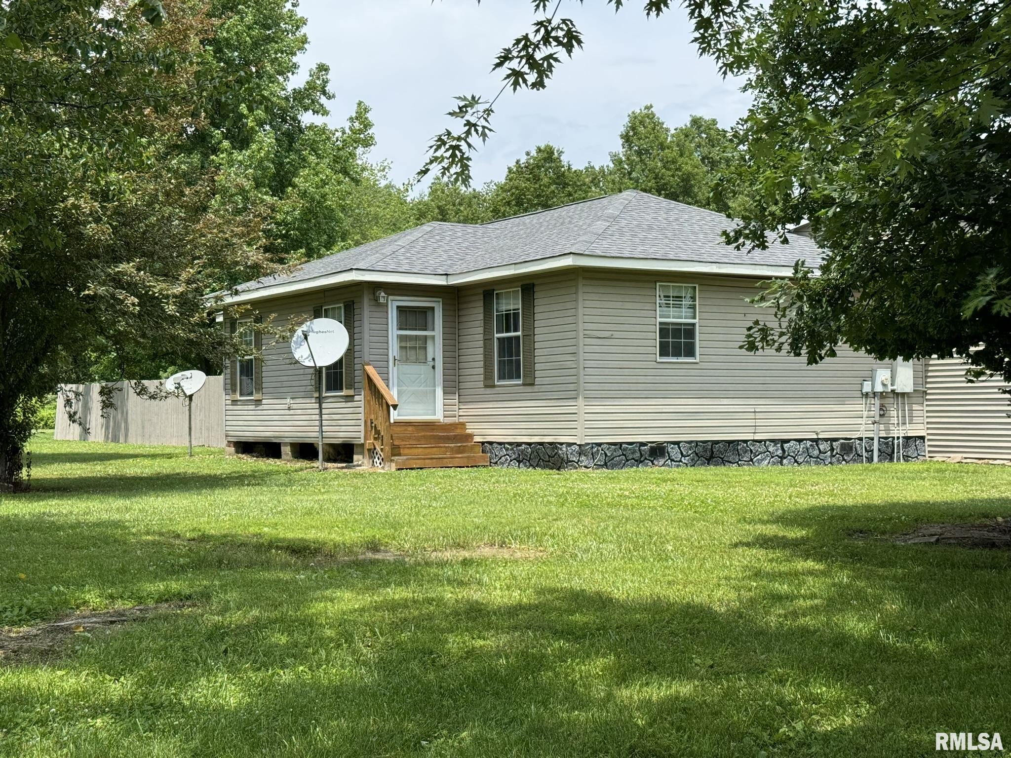 3940 River Road Royalton, IL 62983 - Photo 1 of 20 Gallery Image 1