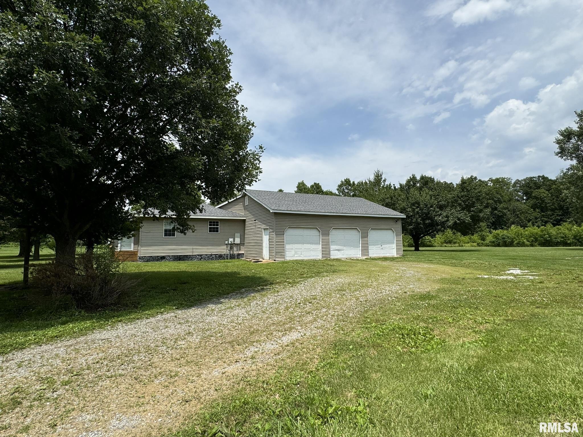 3940 River Road Royalton, IL 62983 - Photo 2 of 20 Gallery Image 2