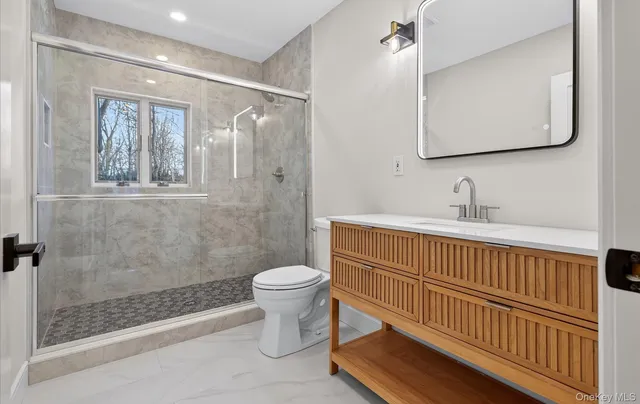 a view of a window in a room