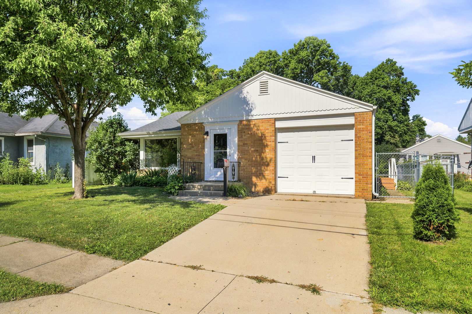 1043 State Street Ottawa, IL 61350 - Photo 3 of 32