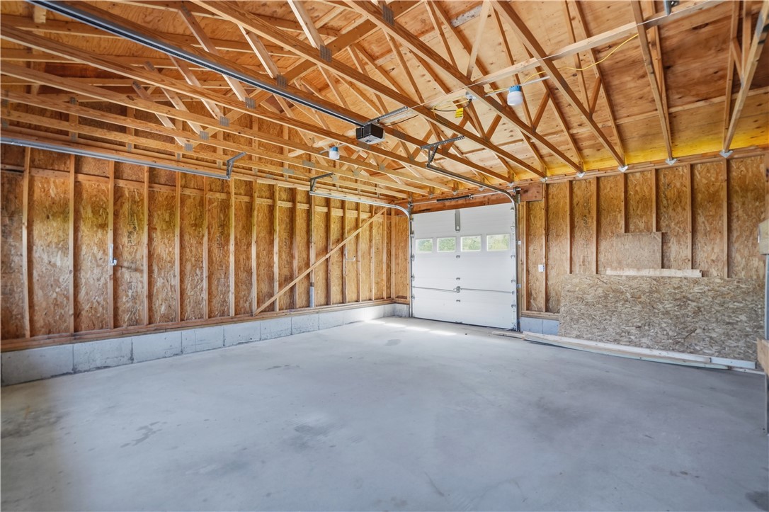 10 Hobart Street Westerly, RI 02891 - Photo 8 of 44