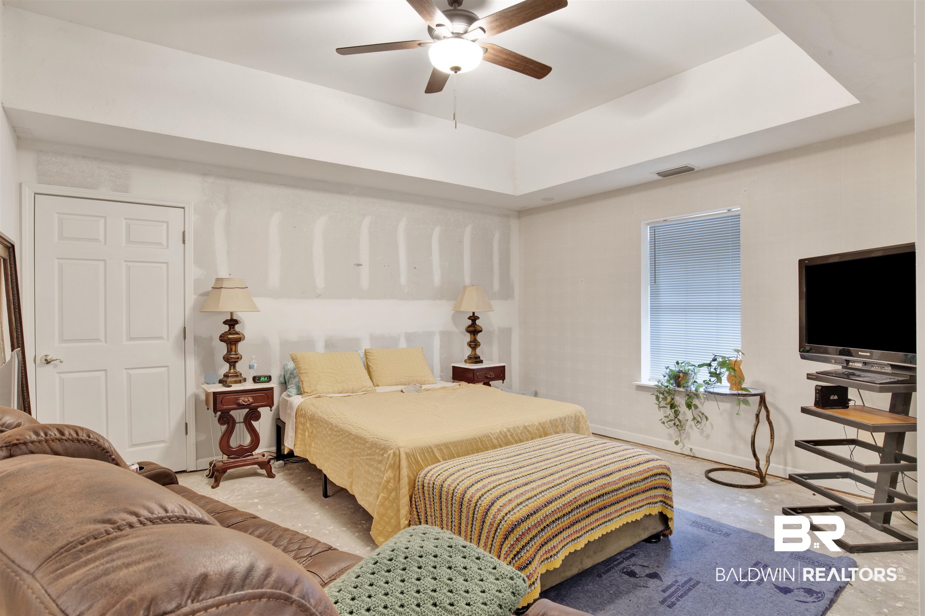 7641 Hitt Road Mobile, AL 36695 - Photo 25 of 29 Bedroom featuring ceiling fan