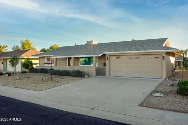 $2,100 | 14801 North Agua Fria Drive, Sun City, AZ 85351