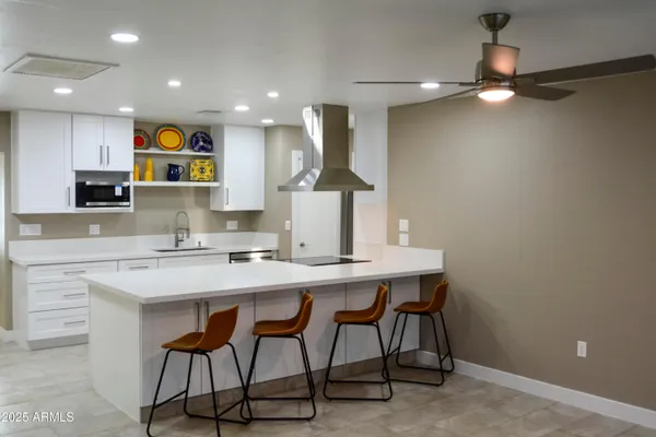 $2,100 | 14801 North Agua Fria Drive, Sun City, AZ 85351