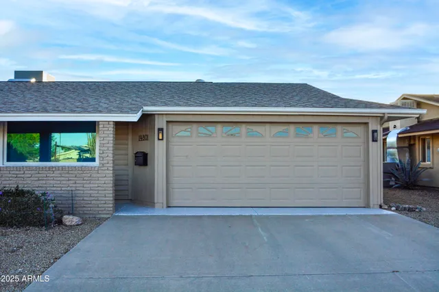$2,200 | 14801 North Agua Fria Drive, Sun City, AZ 85351