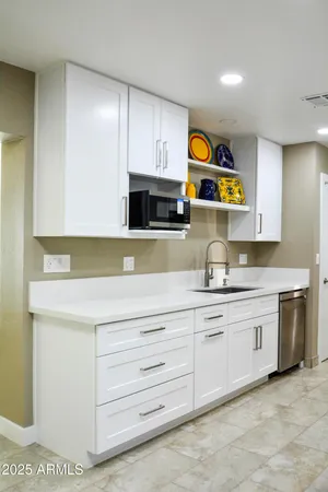 $2,100 | 14801 North Agua Fria Drive, Sun City, AZ 85351