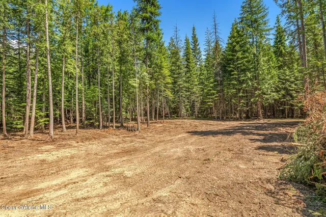 $175,000 | Nka Nka Wandering Wolf Ridge, Clark Fork, ID 83811