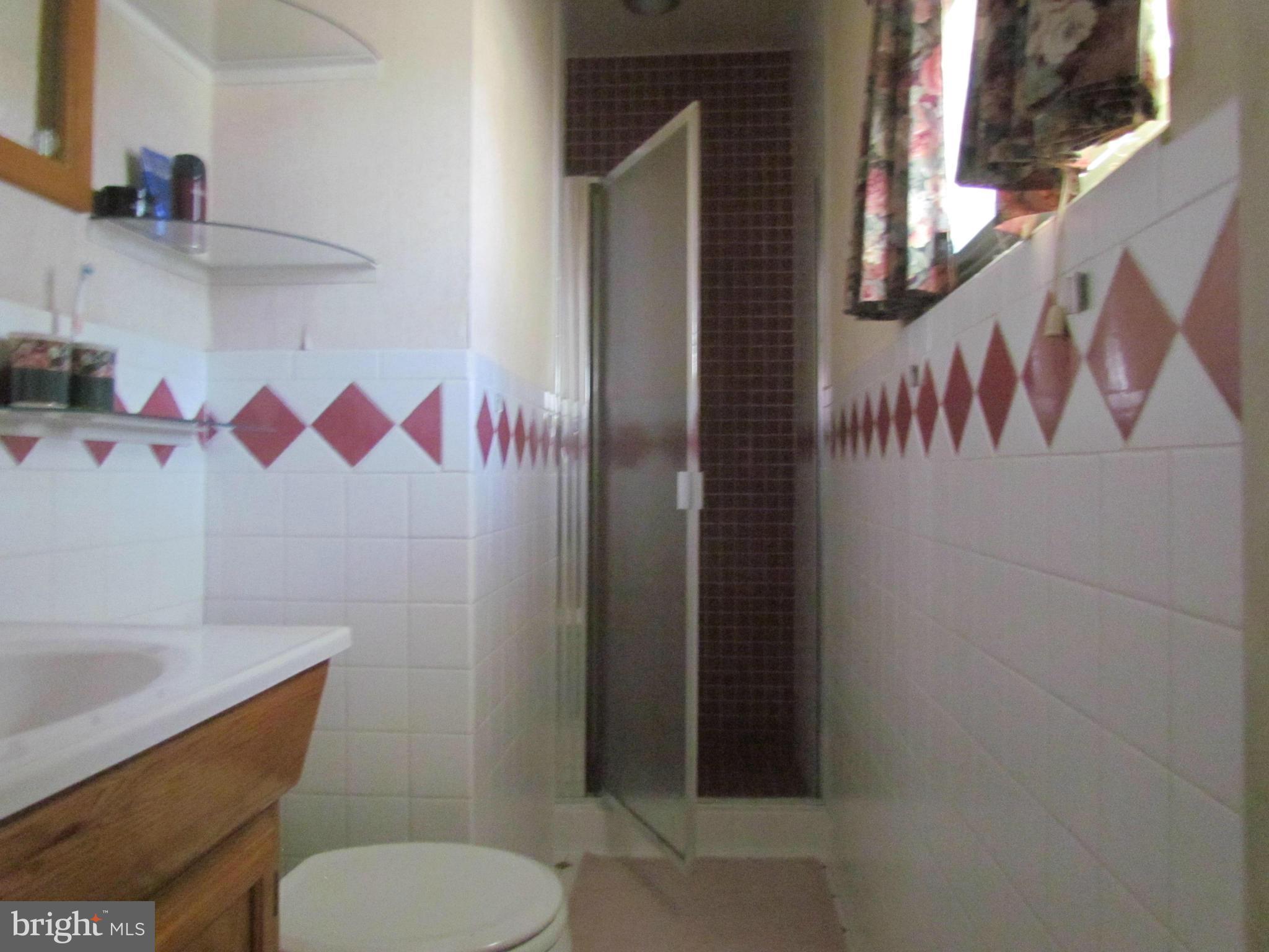 617 Eliot Road Pasadena, MD 21122 - Photo 2 of 13 Bath (Master)