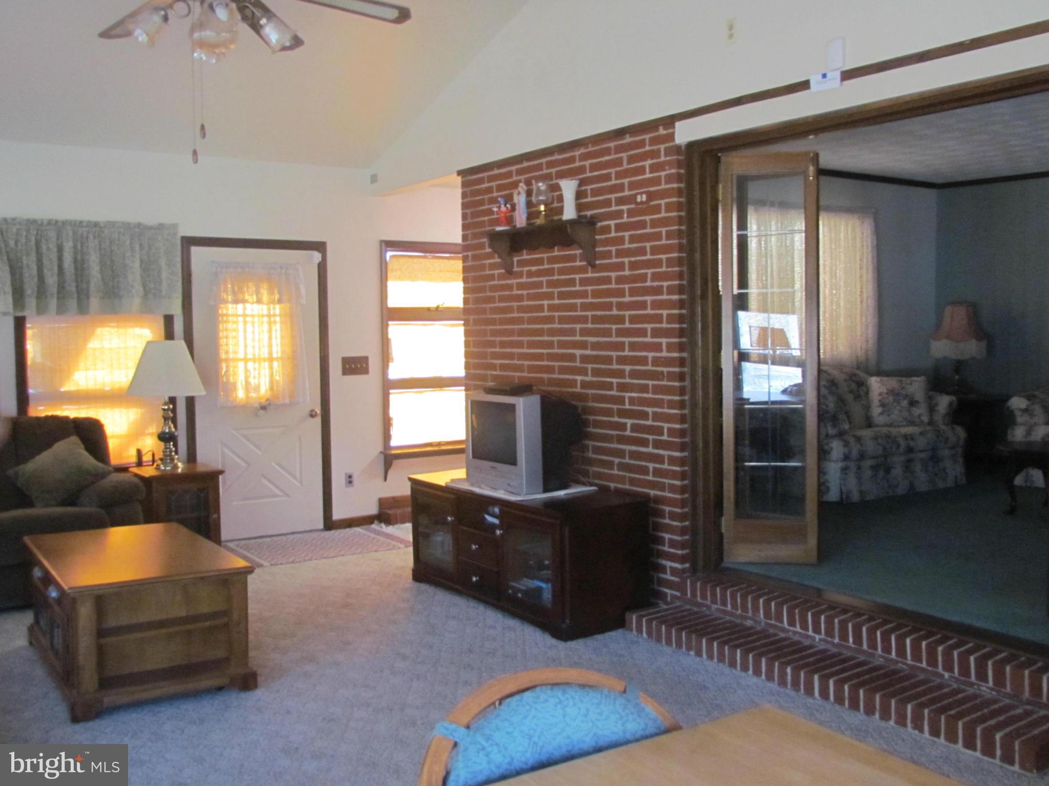617 Eliot Road Pasadena, MD 21122 - Photo 5 of 13 Family Room