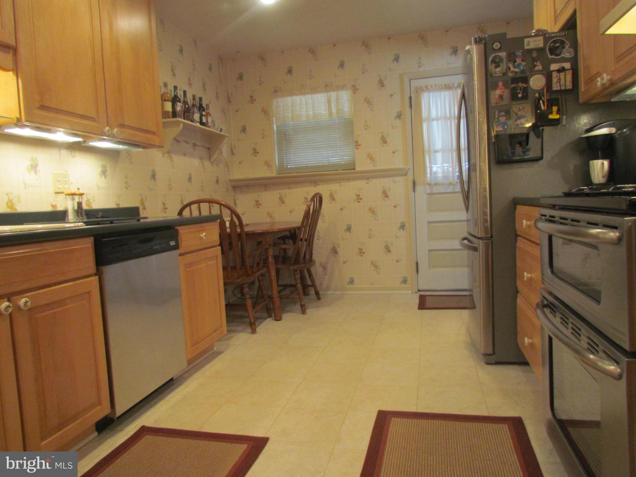 617 Eliot Road Pasadena, MD 21122 - Photo 7 of 13 Kitchen