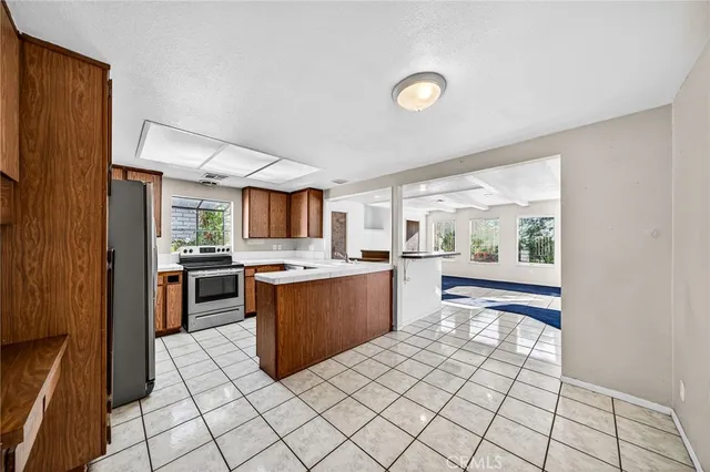 $660,000 | 541 San Gorgonio Drive, Corona, CA 92879