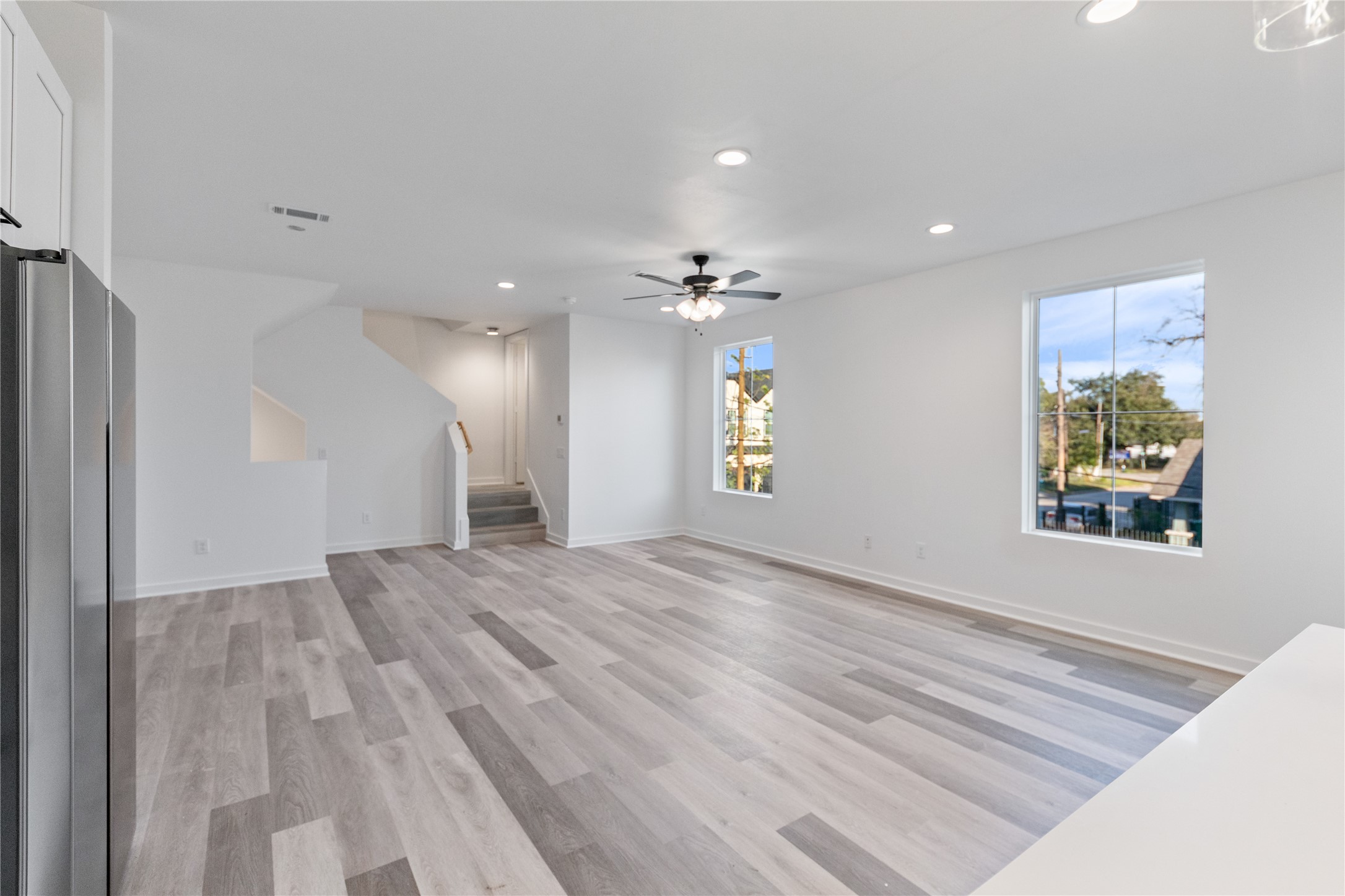 2702 Winbern Street, Unit B Houston, TX 77004 - Photo 6 of 12 View from kitchen to living room