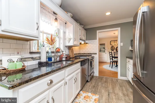 $675,000 | 326 Chestnut Lane, Ambler, PA 19002