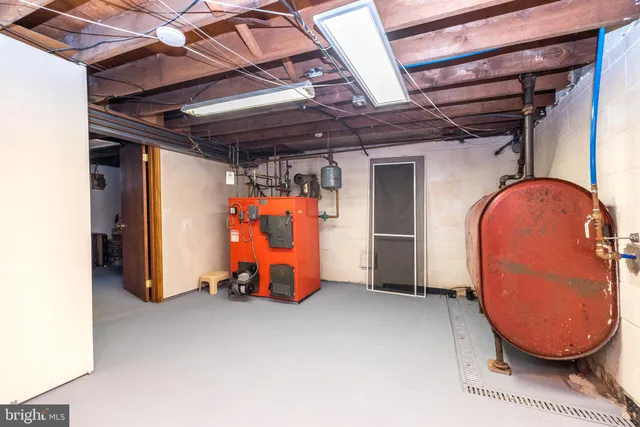 $675,000 | 326 Chestnut Lane, Ambler, PA 19002