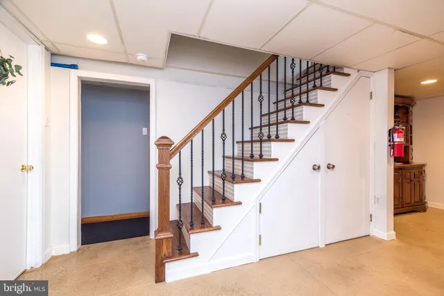 $675,000 | 326 Chestnut Lane, Ambler, PA 19002