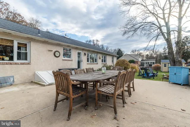 $675,000 | 326 Chestnut Lane, Ambler, PA 19002