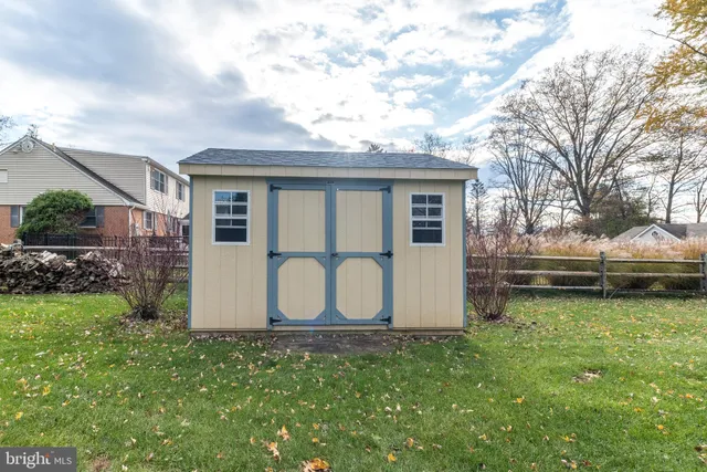 $675,000 | 326 Chestnut Lane, Ambler, PA 19002