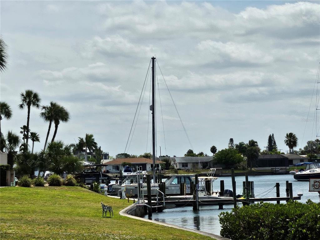 1028 Apollo Beach Boulevard, Unit 19 Apollo Beach, FL 33572 - Photo 23 of 24