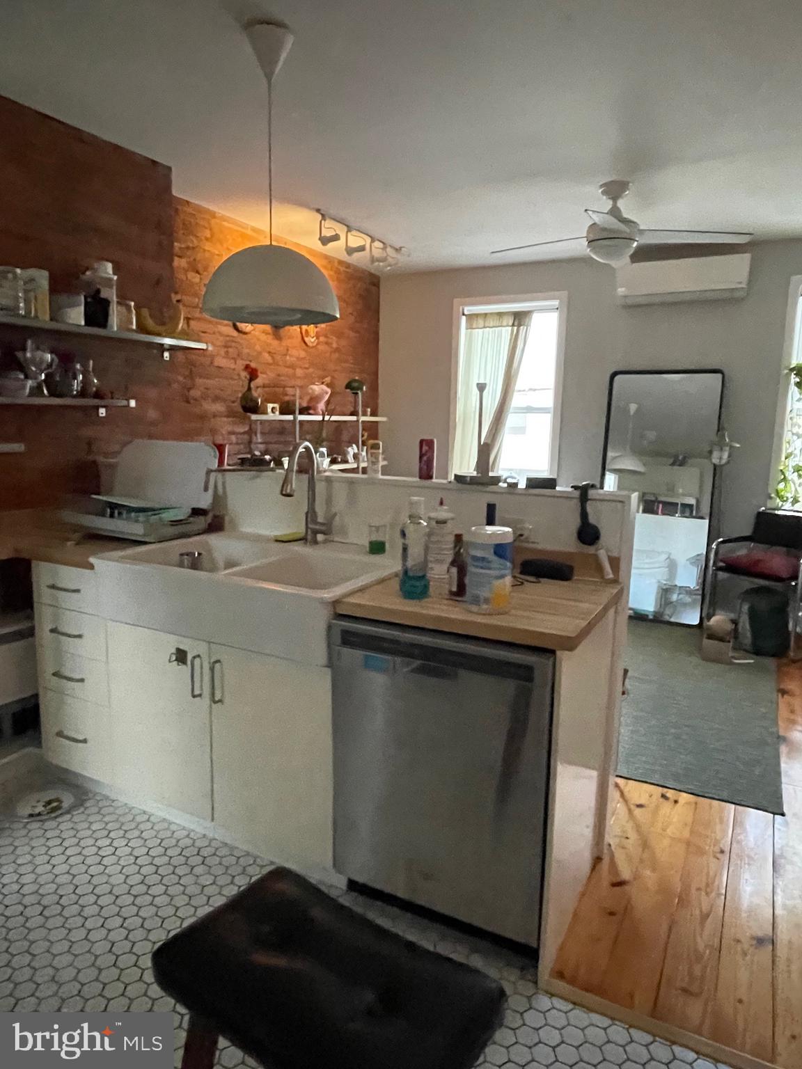 1812 Master Street Philadelphia, PA 19121 - Photo 5 of 30 Unit 2