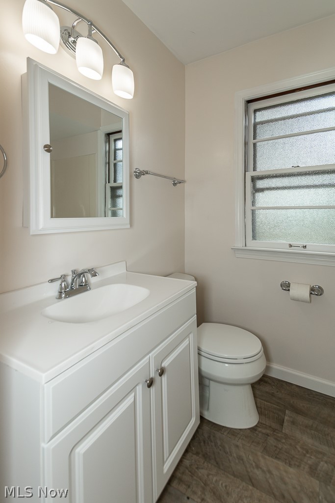728 Pendley Road Willowick, OH 44095 - Photo 8 of 18 Gallery Image 8