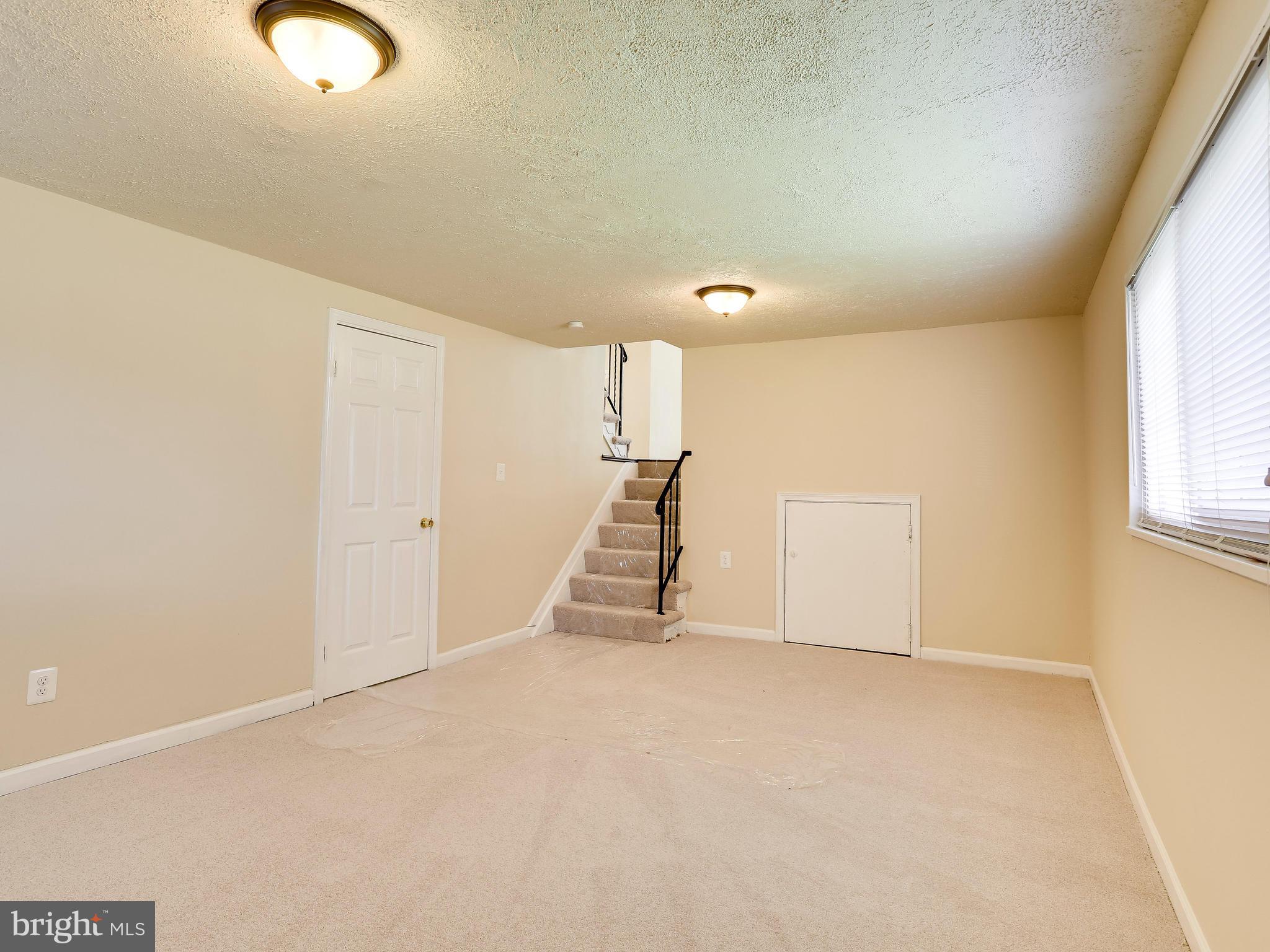 6903 Decatur Place Hyattsville, MD 20784 - Photo 23 of 30 Bath
