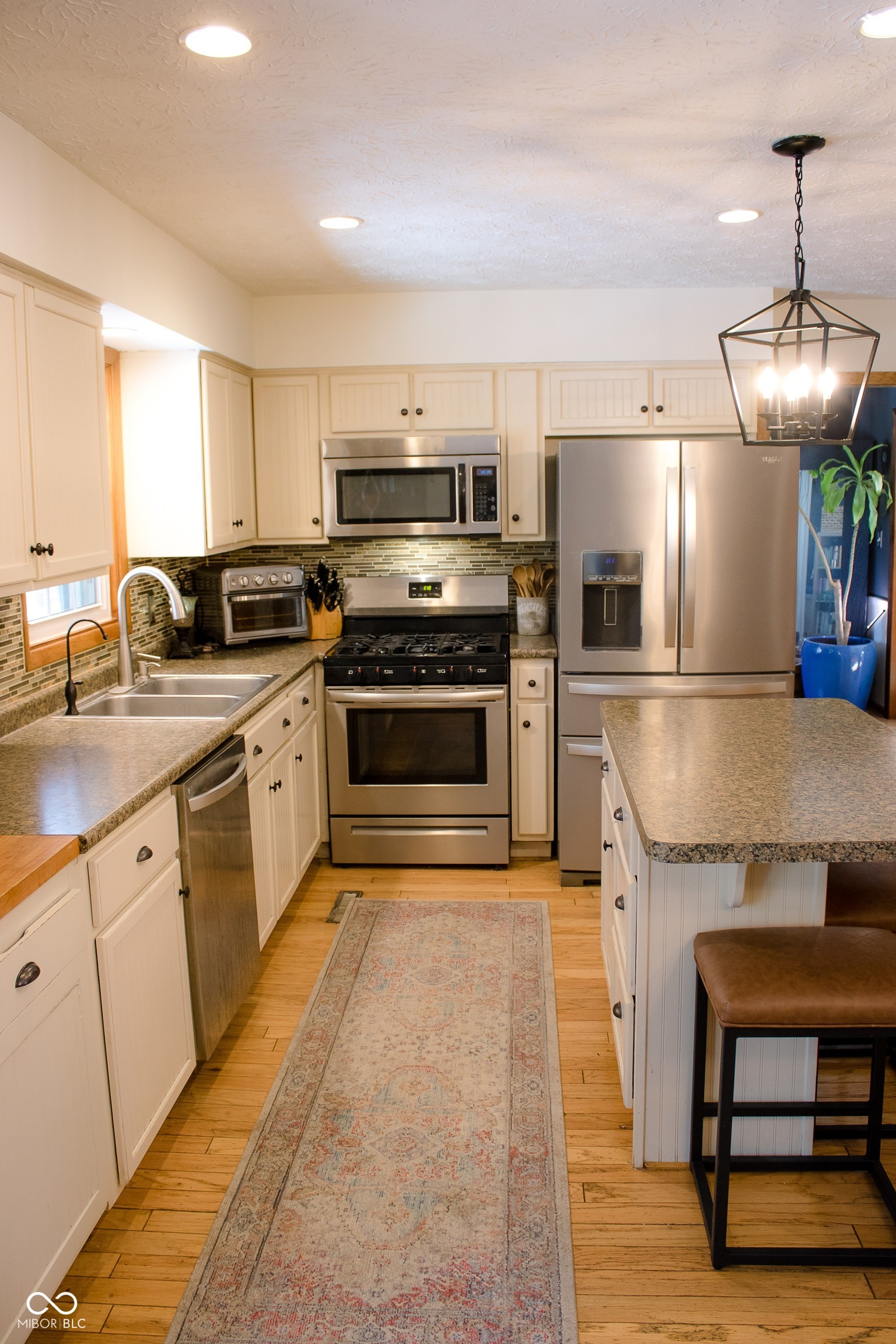 6933 Hawks Hill Road Indianapolis, IN 46236 - Photo 10 of 46 Gallery Image 10