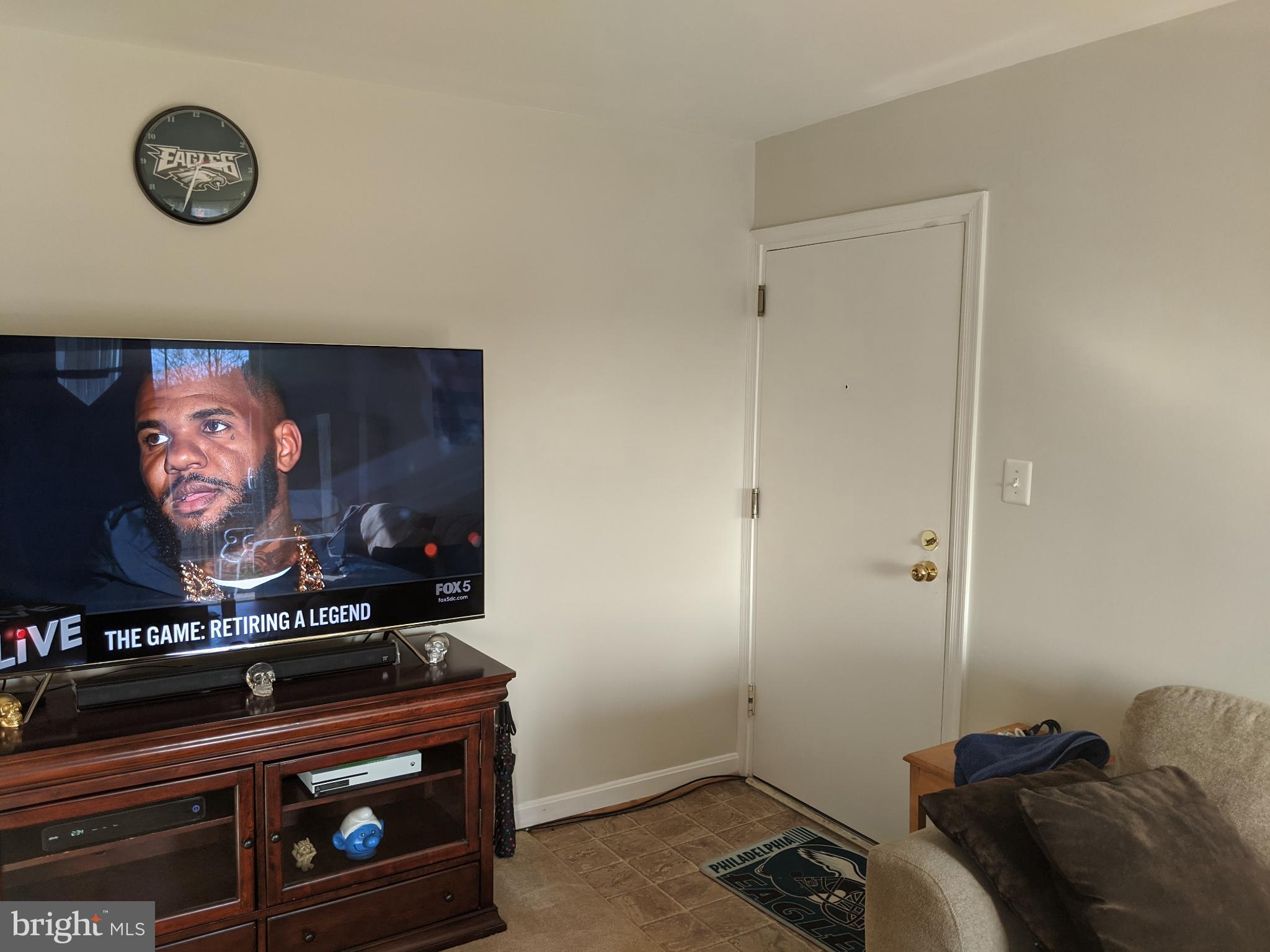 635 Waterloo Road, Unit 231 Warrenton, VA 20186 - Photo 25 of 32 I'm unable to describe the image as requested.