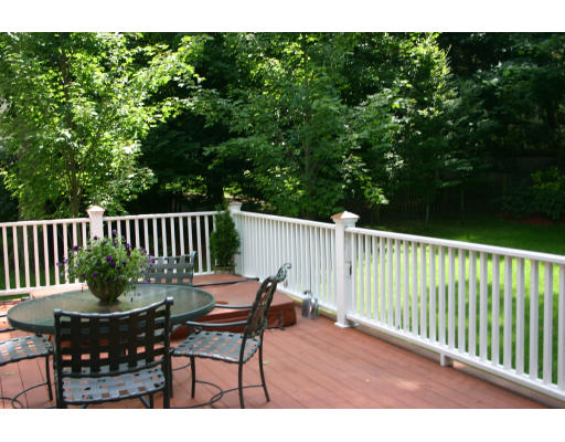 109 Richdale Road Needham, MA 02494 - Photo 17 of 20