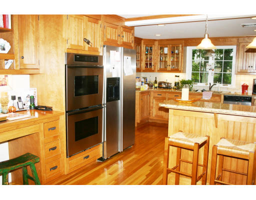 109 Richdale Road Needham, MA 02494 - Photo 5 of 20