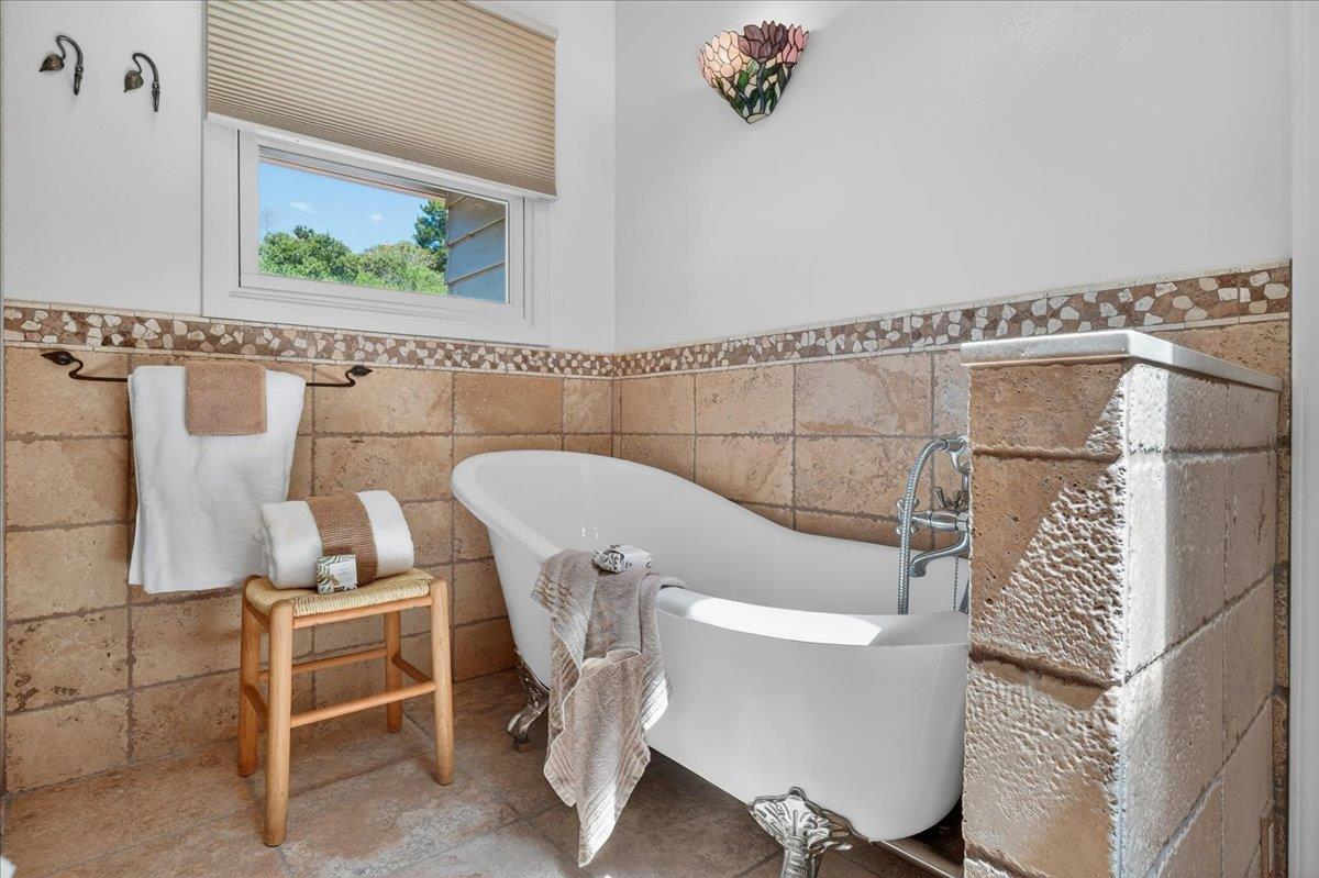 70 Corral De Tierra Road Salinas, CA 93908 - Photo 26 of 52