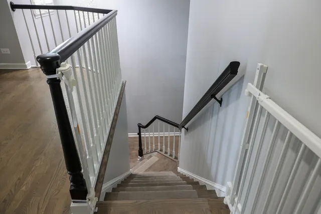 $389,500 | 1602 West Orchard Place, Arlington Heights, IL 60005