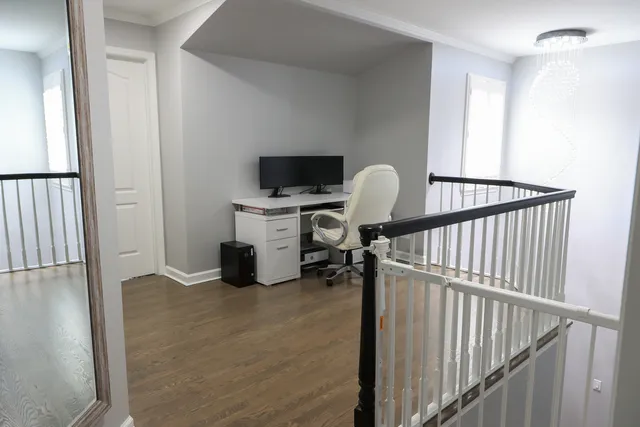 $389,500 | 1602 West Orchard Place, Arlington Heights, IL 60005