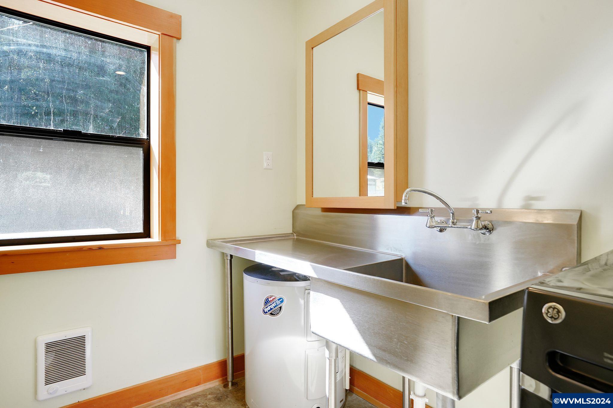 31393 Peterson Road Philomath, OR 97370 - Photo 20 of 32 Gallery Image 20