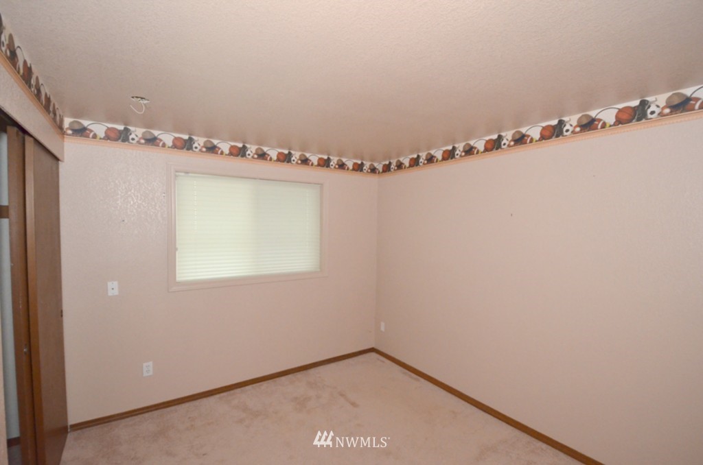 328 167th Place Southeast Bothell, WA 98012 - Photo 8 of 8