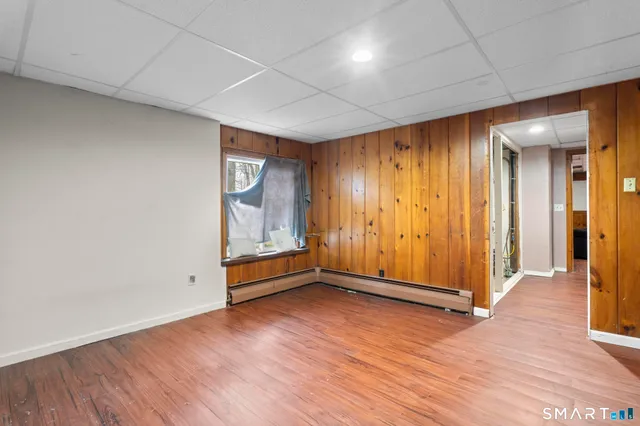 $365,000 | 523 Chamberlain Hill Road, Haddam, CT 06441