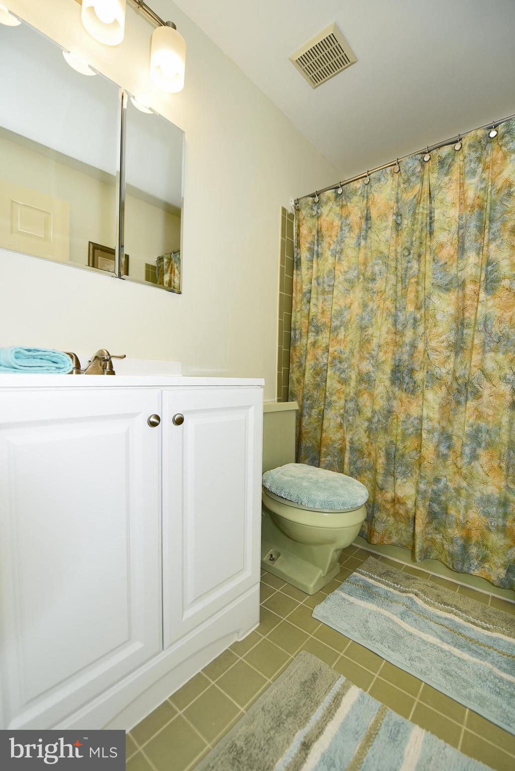 9000 Moonstone Road Baltimore, MD 21236 - Photo 13 of 25 Bath