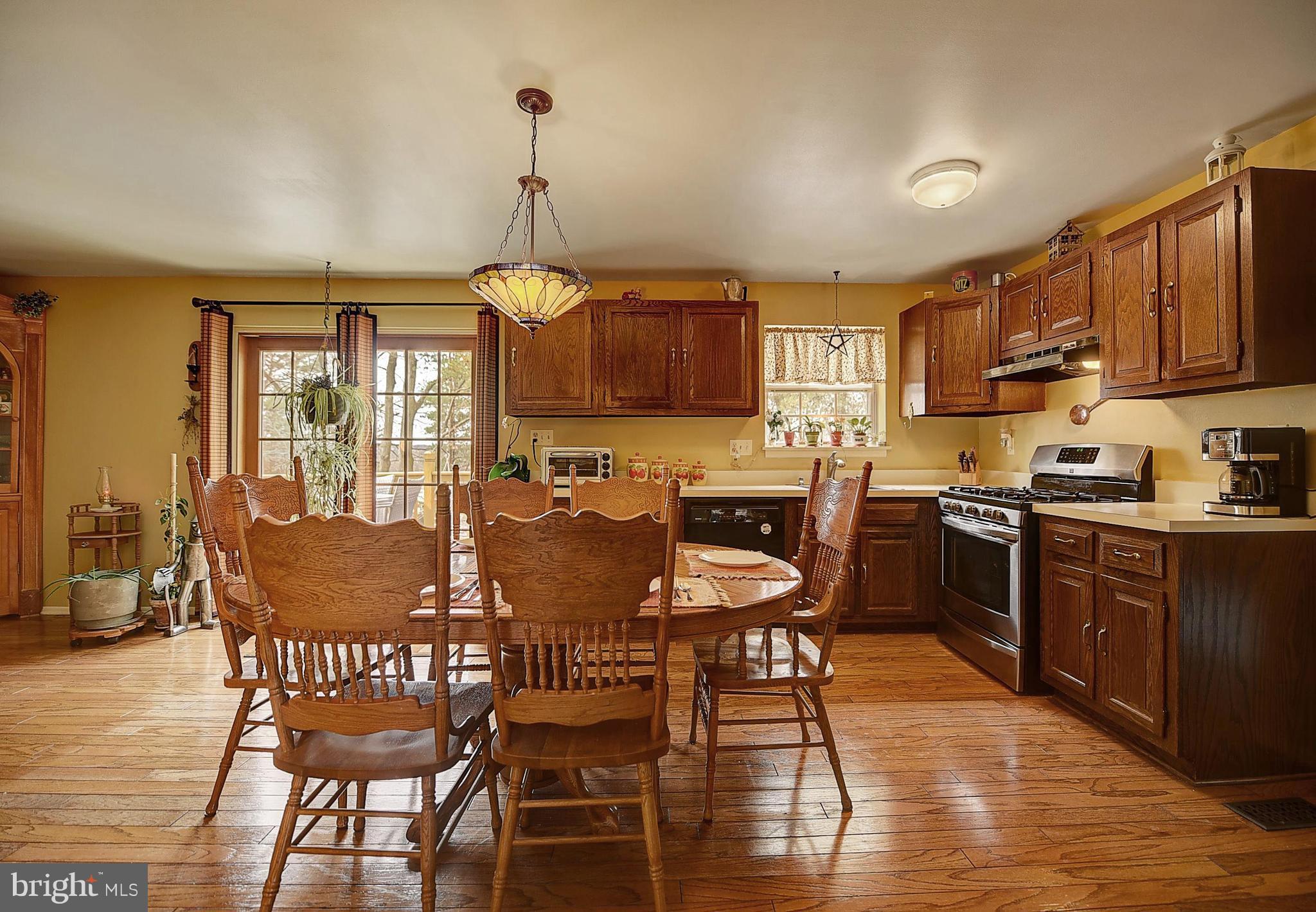 9000 Moonstone Road Baltimore, MD 21236 - Photo 5 of 25 Kitchen