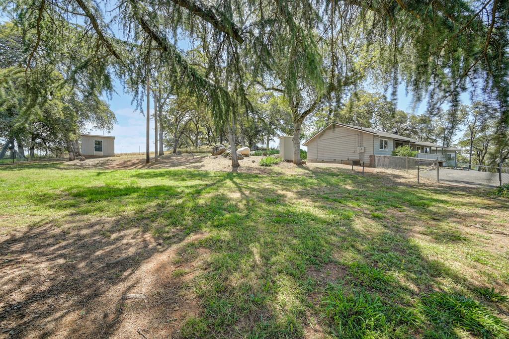4956 Bell Road Auburn, CA 95602 - Photo 53 of 85