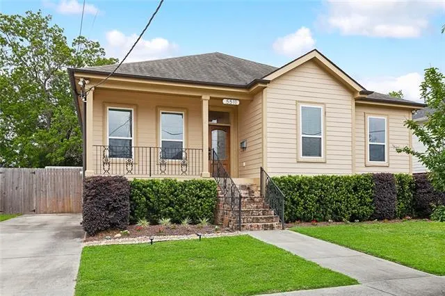 $2,650 | 5511 Warrington Drive, New Orleans, LA 70122