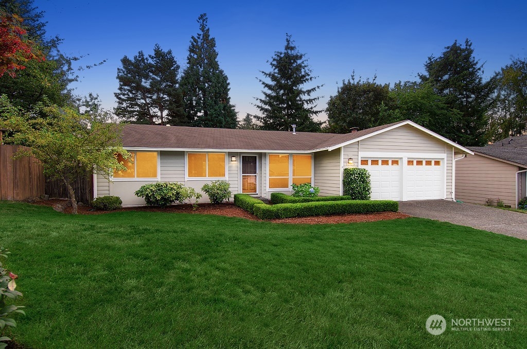 11123 Northeast 141st Place, Kirkland, WA 98034 Compass