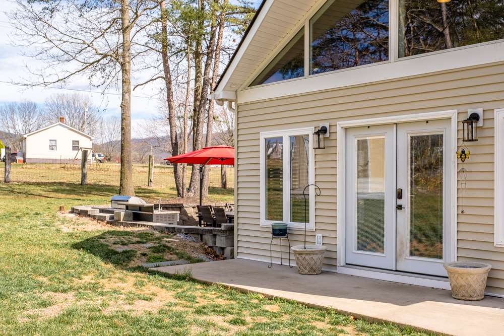 197 Back Road Shenandoah, VA 22849 - Photo 42 of 50 Gallery Image 42
