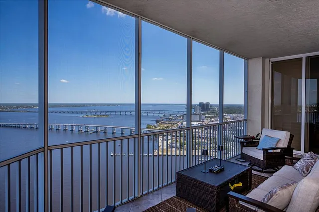 $1,250,000 | 2104 West First Street, Unit 3103, Fort Myers, FL 33901