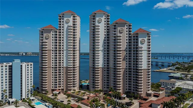 $1,250,000 | 2104 West First Street, Unit 3103, Fort Myers, FL 33901