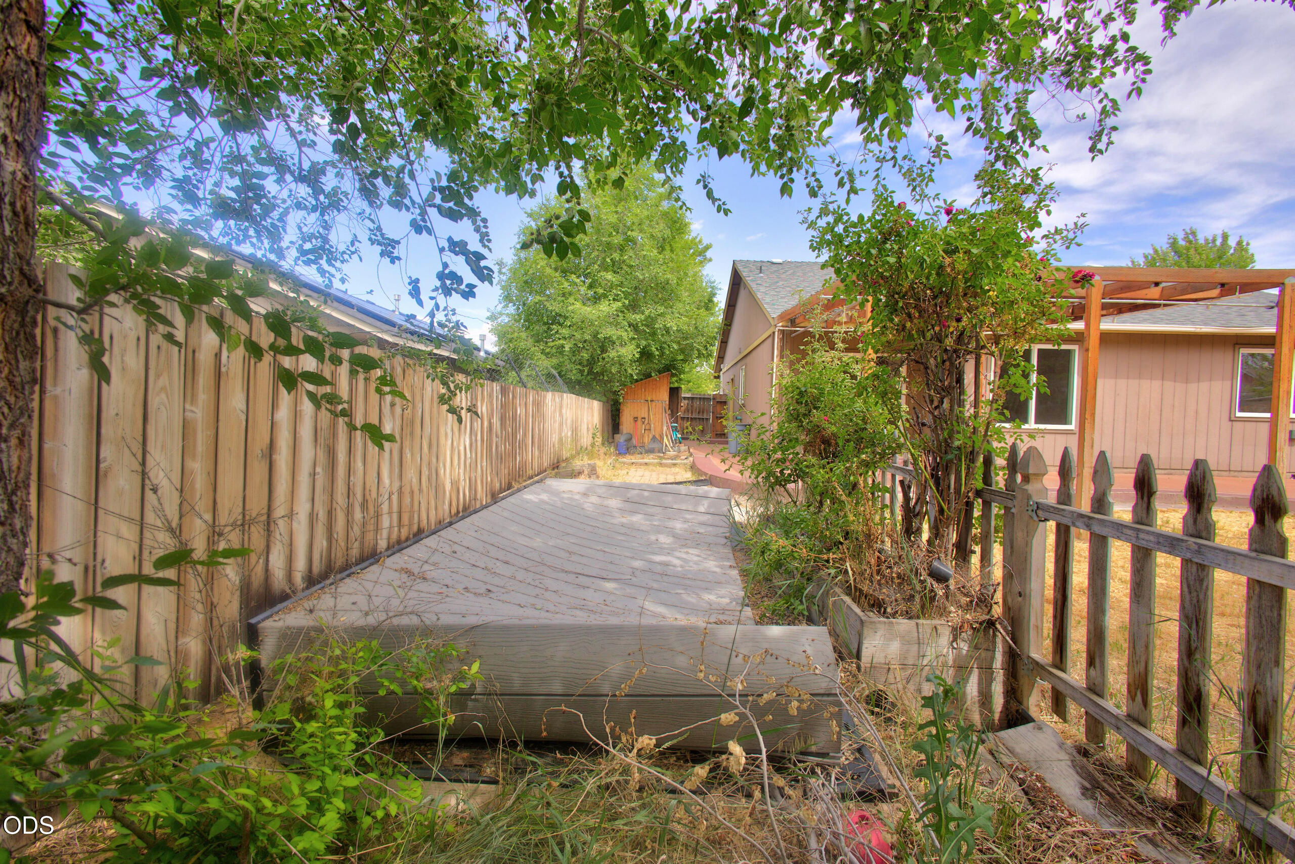 339 Southwest 29th Street Redmond, OR 97756 - Photo 30 of 34