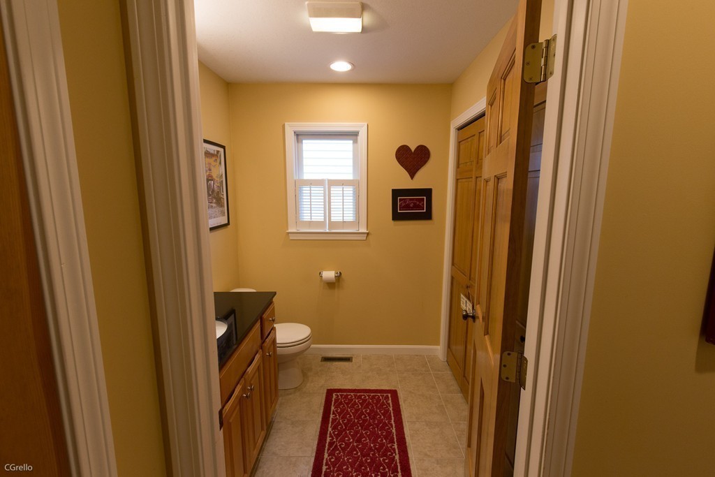 110 Meadow Road Longmeadow, MA 01106 - Photo 11 of 30 Gallery Image 11