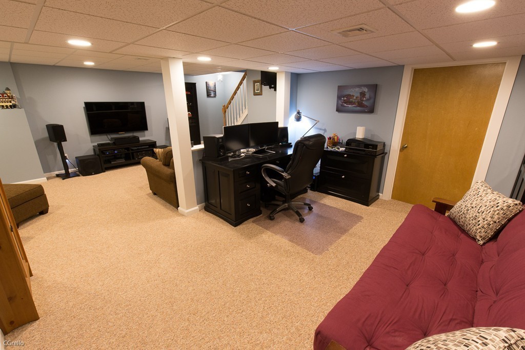 110 Meadow Road Longmeadow, MA 01106 - Photo 24 of 30 Gallery Image 24
